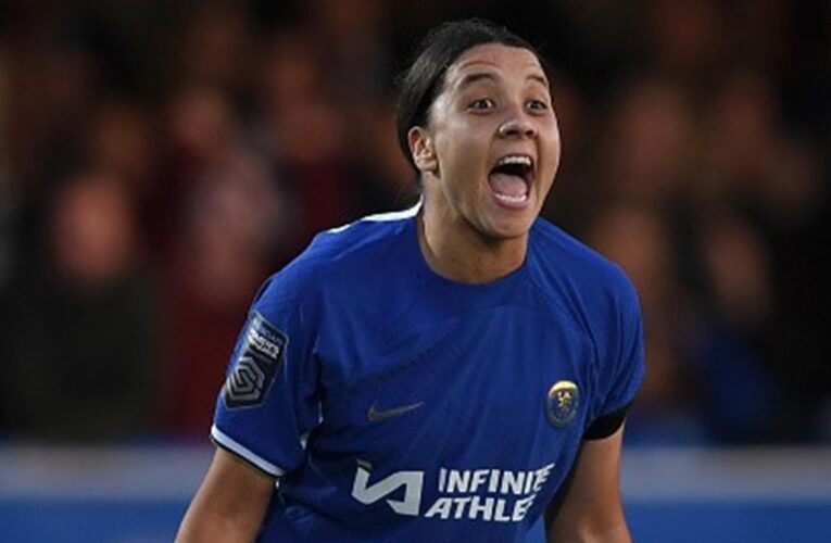 Sam Kerr’s first Women’s Super League goal of the season sends Chelsea top with West Ham win