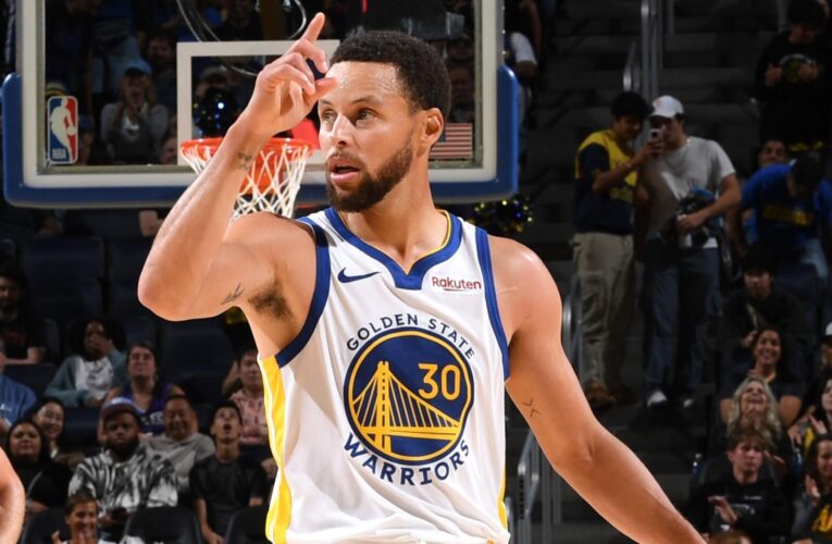 ‘Greatest of all-time for a reason’ – Curry stars in pre-season win for Warriors