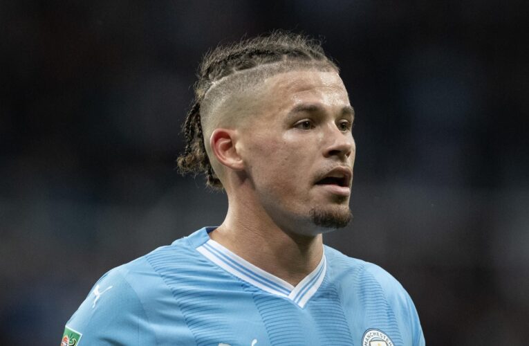 Kalvin Phillips to give up ‘multi-million pound pay-off’ as Manchester City exit looms – Paper Round