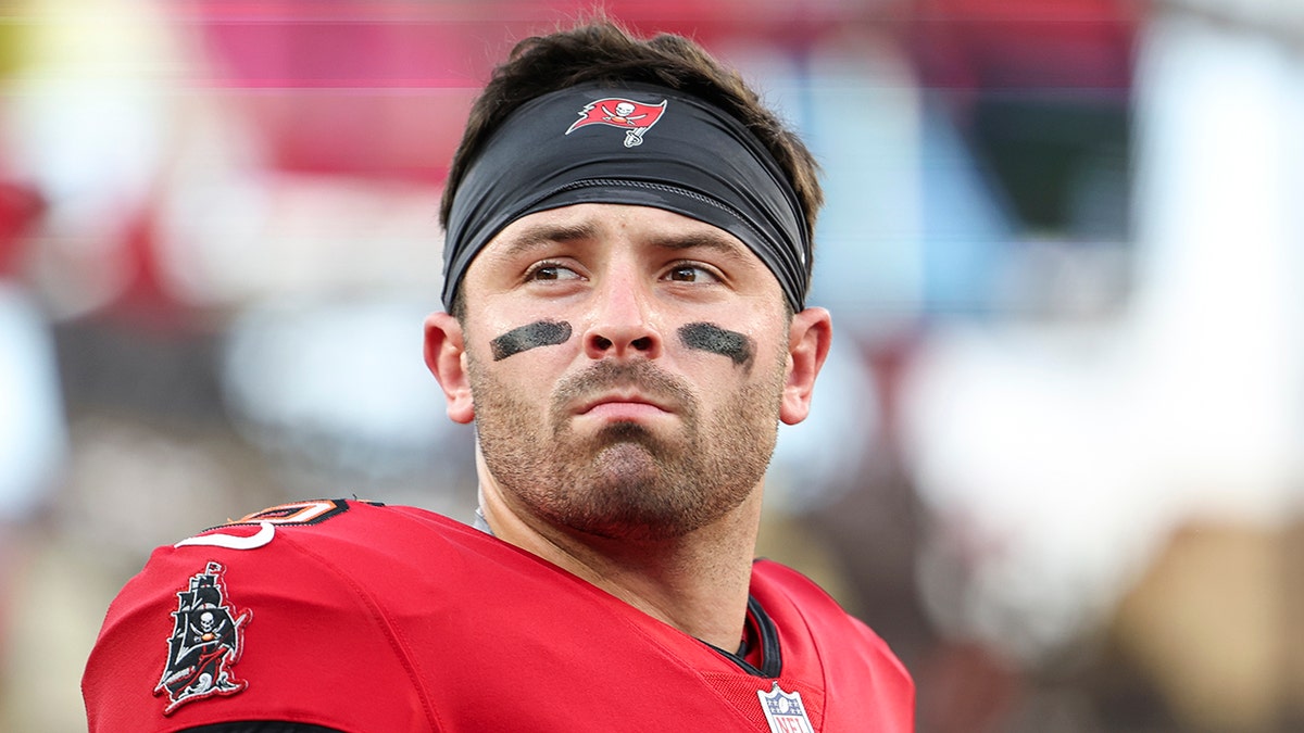 Baker Mayfield looks on field