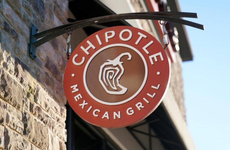 Chipotle sued by federal agency after a Kansas manager allegedly ripped off an employee’s hijab