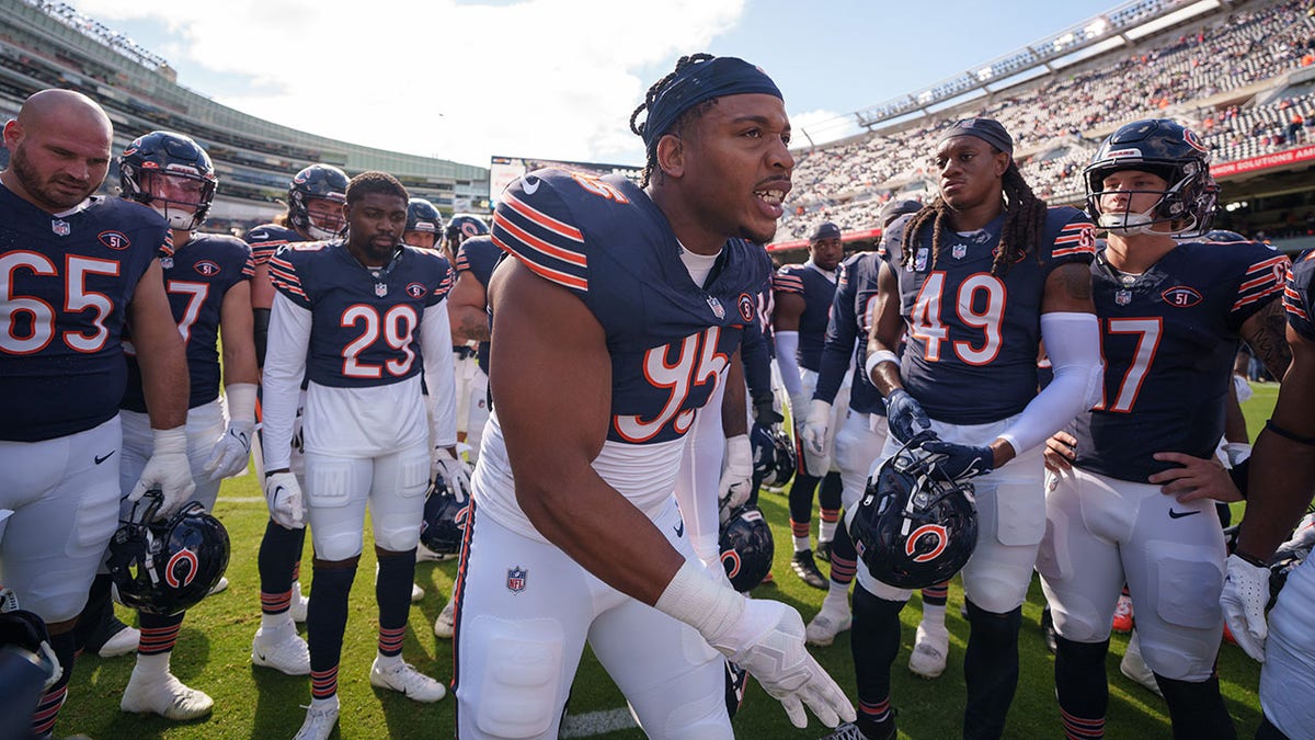 DeMarcus Walker hypes up the team