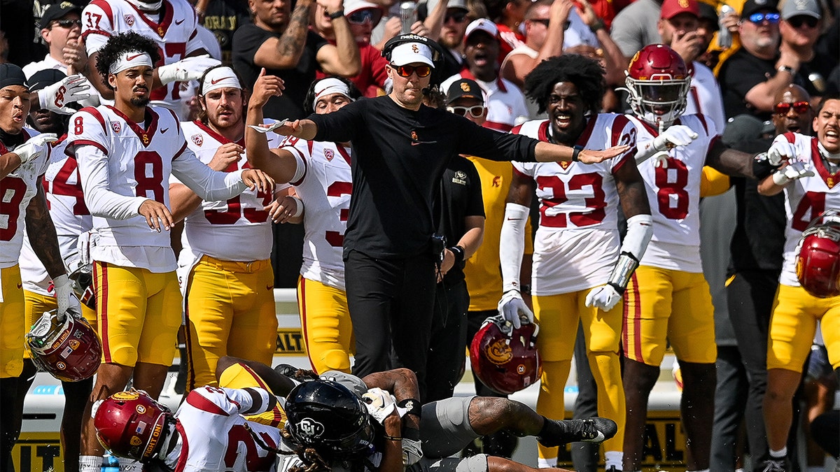 Lincoln Riley coaches against Colorado