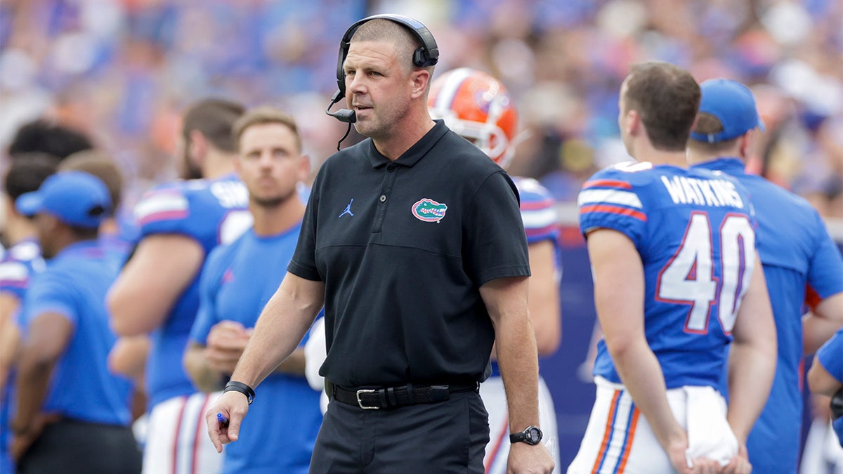 Billy Napier coaches against Vanderbilt