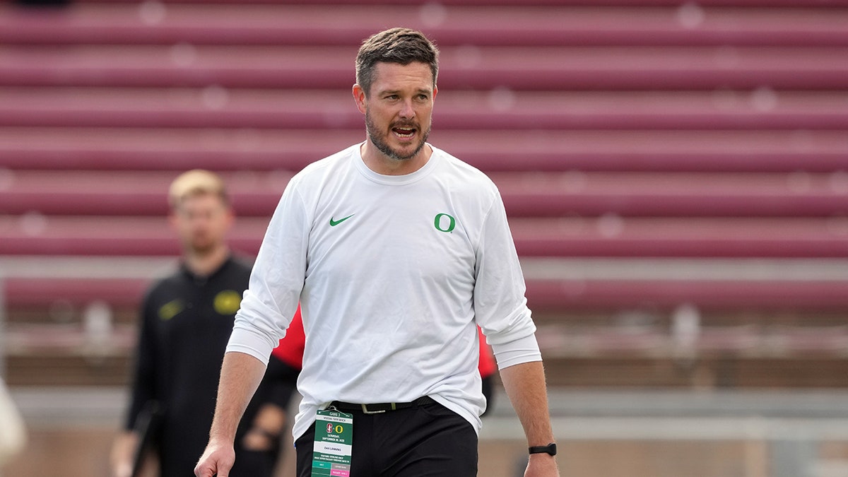 Dan Lanning before game