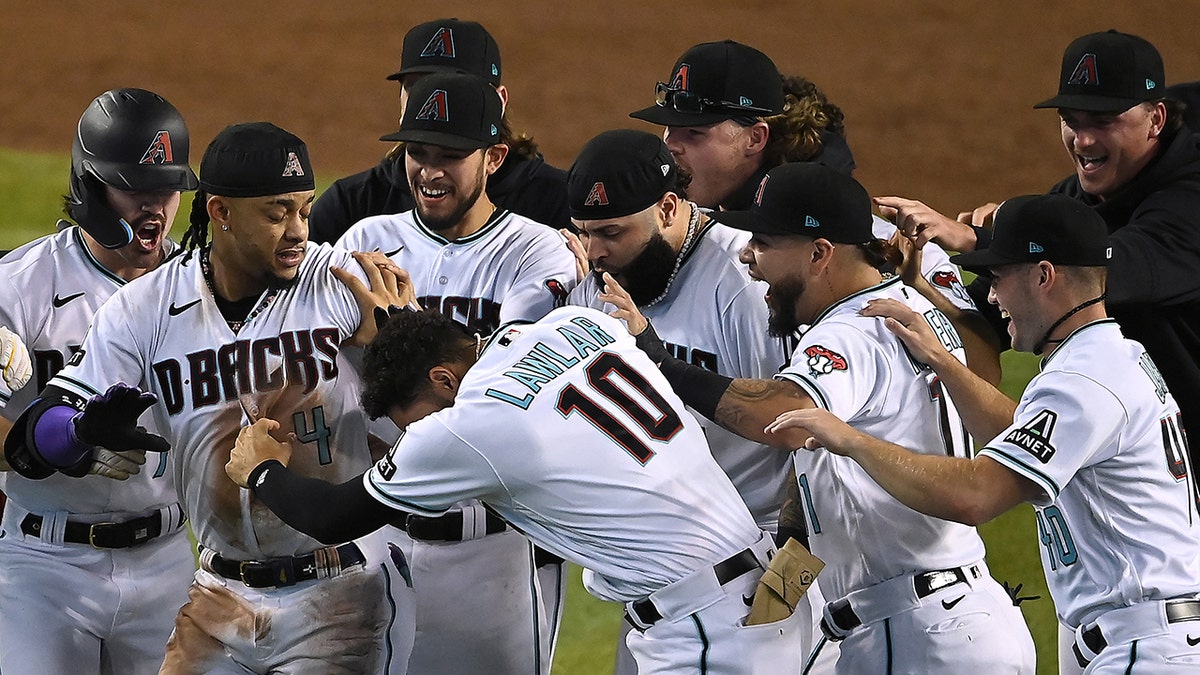 Diamondbacks after walk off hit