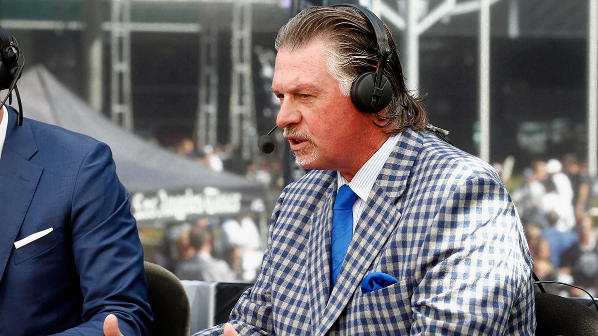 Barry Melrose on set