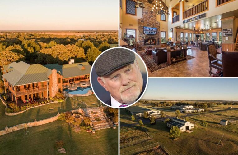 Terry Bradshaw sells Oklahoma ranch following cancer battles