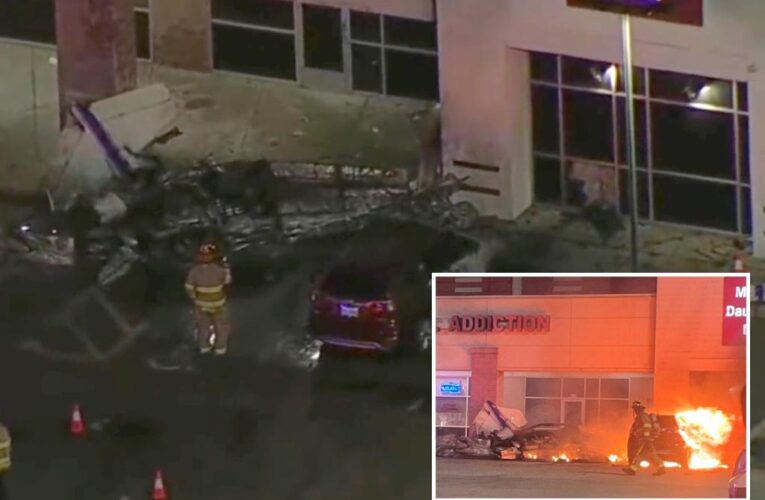 Plane crashes, erupts in flames in Texas shopping center