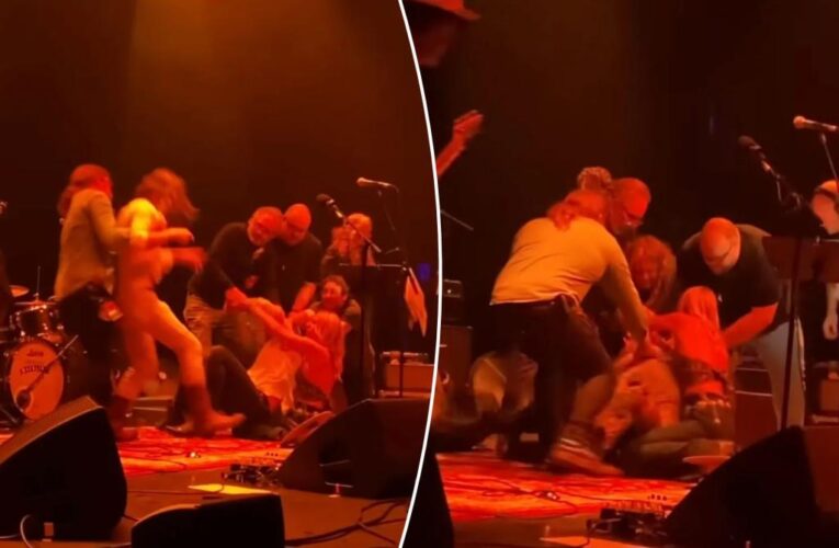 The Brian Jonestown Massacre band members brawl onstage during concert, cancel rest of tour