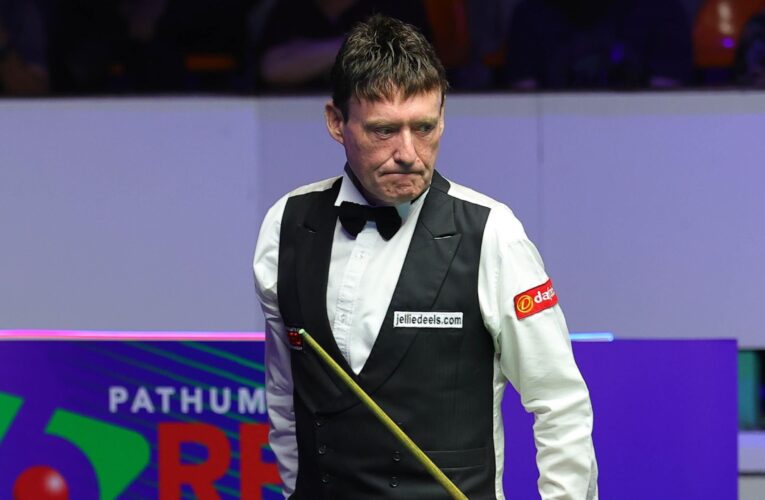 Jimmy White loses in UK Championship snooker first round, but ‘happy’ Mink Nutcharut enjoys fine victory