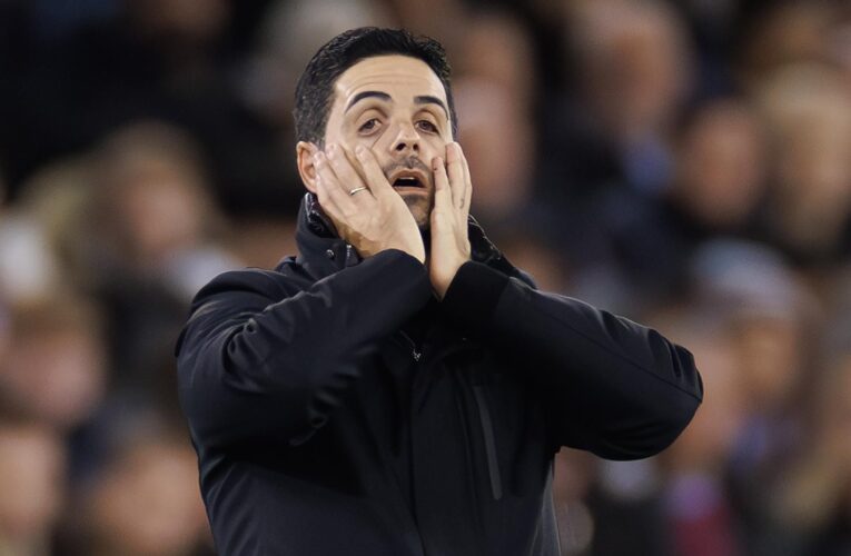 Arteta denies he was trying to 'send a message' with late changes in loss to West Ham