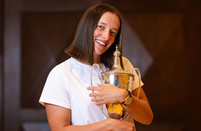 Iga Swiatek says she ‘learned lesson’ over No. 1 ranking and came out of ‘shadow’ of 2022 after WTA Finals win