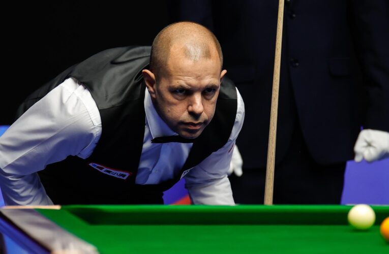 Champion of Champions snooker 2023: Barry Hawkins hammers Luca Brecel to reach quarter-finals