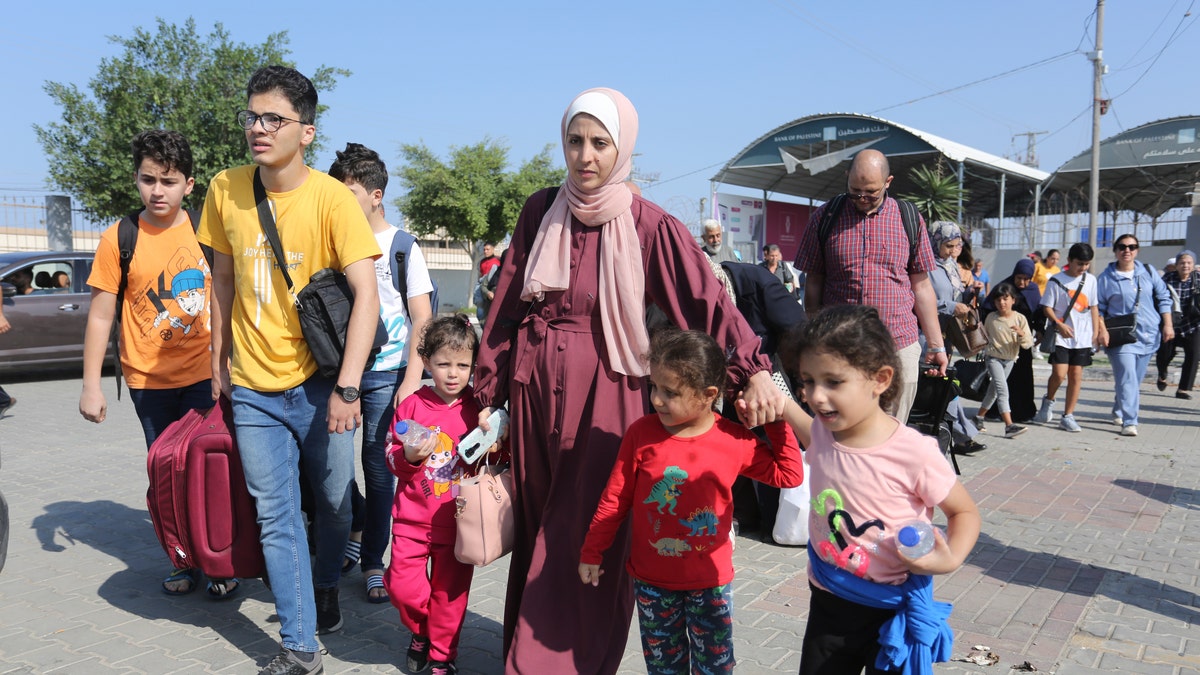 Palestinians trying to leave Gaza