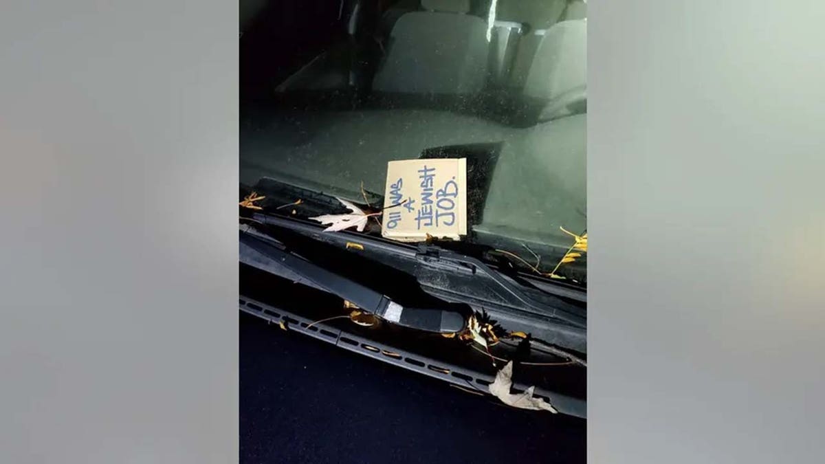 Anti-semitic notes were left on cars at a Chicago park Sunday morning