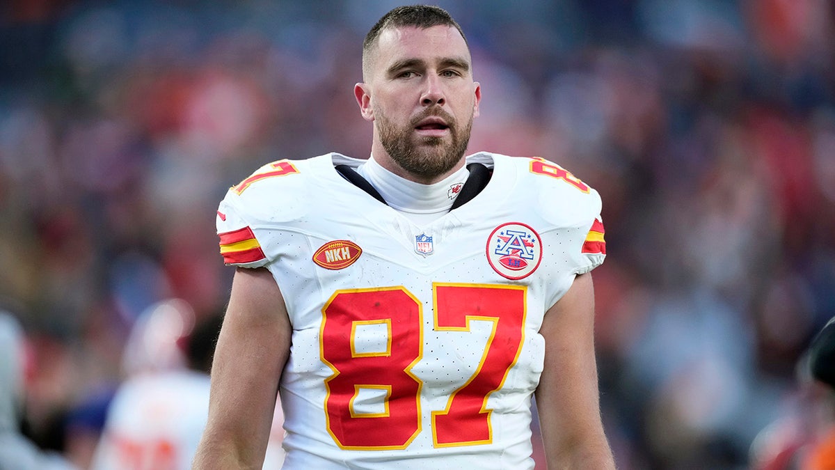 Travis Kelce vs Broncos