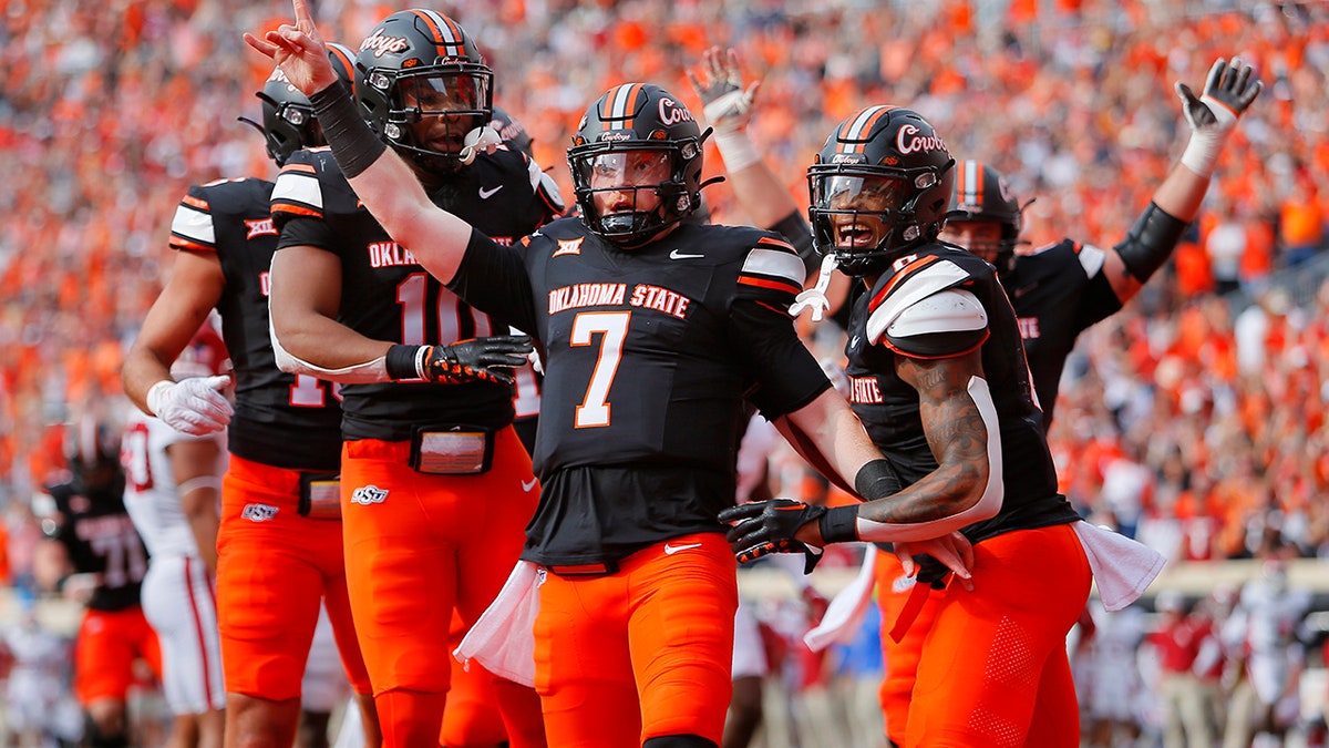 Oklahoma State players celebrate