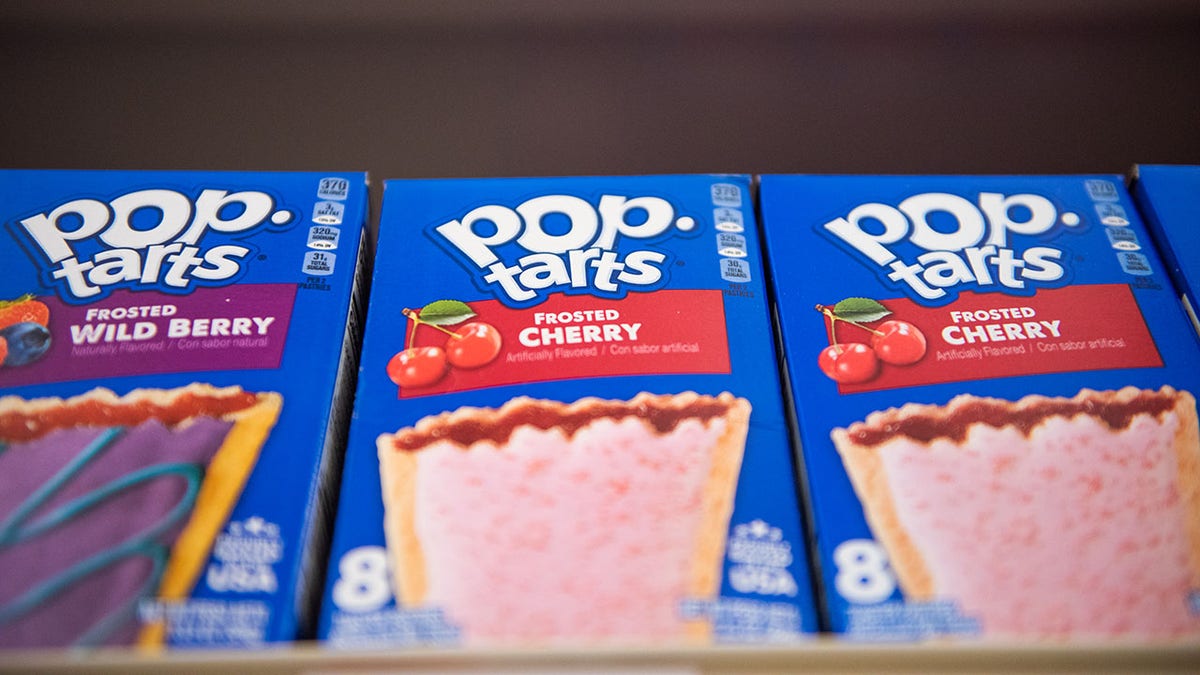 Pop-Tarts in a row