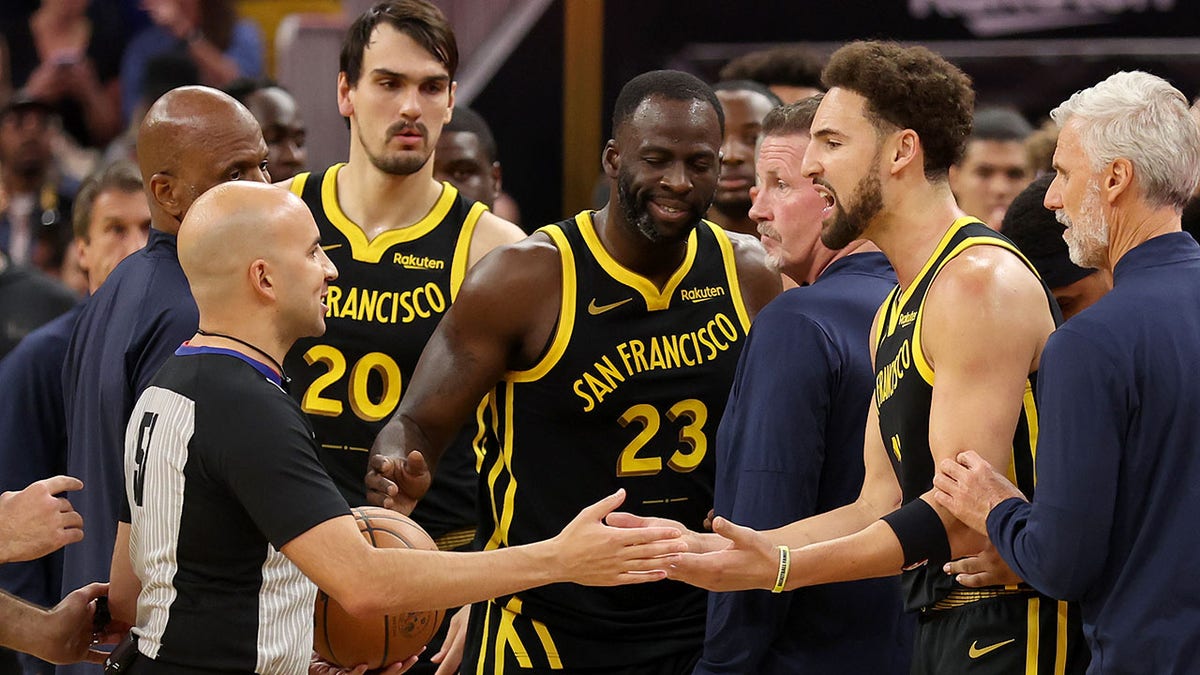 Draymond Green and Klay Thompson after fight