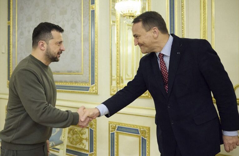 Poland and Ukraine to put their differences aside amid ‘titanic struggle’ against Russia