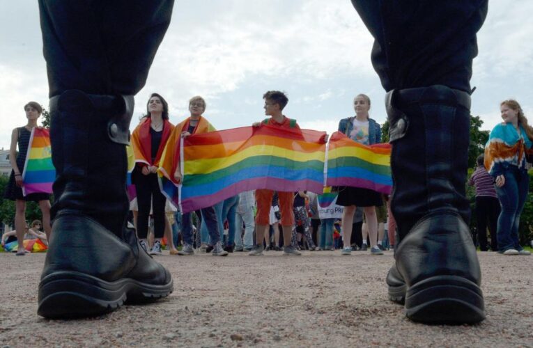 Russian cops target gays after court declares LGBTQ movement ‘extremist’