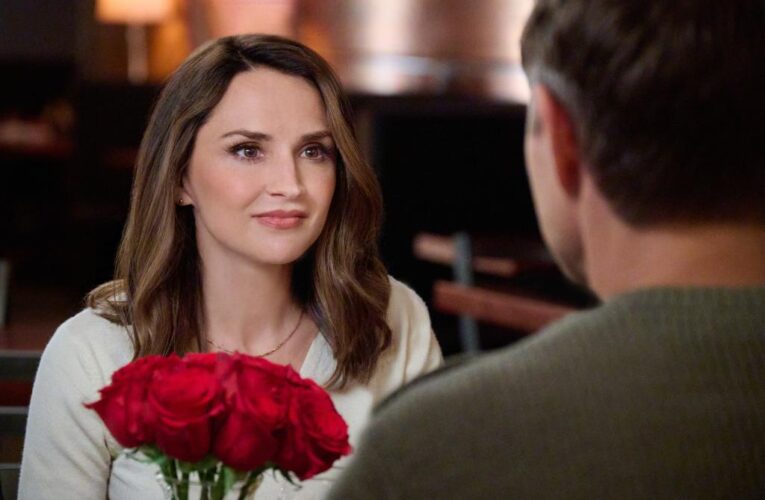 Rachael Leigh Cook on being the queen of Hallmark: ‘It feels honest’