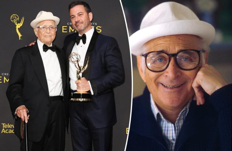 Jimmy Kimmel tears up about Norman Lear death in TV monologue