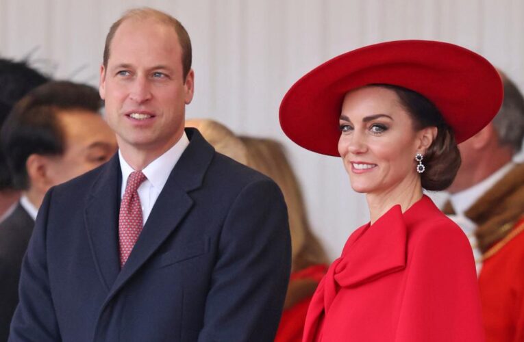 Did Kate and William’s Christmas card include a Photoshop fail?