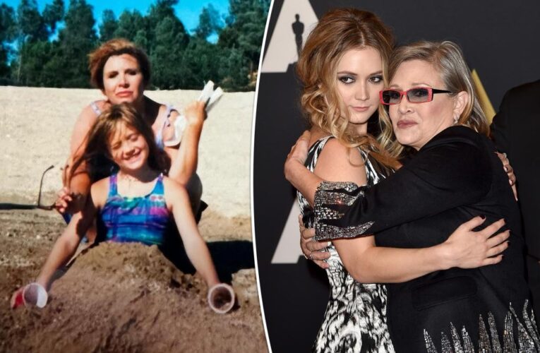 Billie Lourd feels mom Carrie Fisher’s ‘presence’ 7 years after death