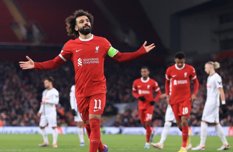 ‘He lives in the gym’ – Owen hails 'model professional' Salah