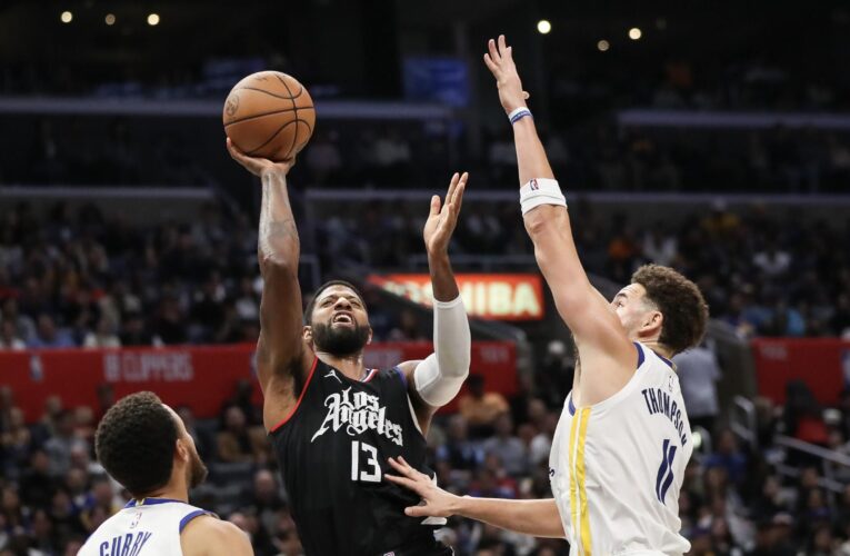 LA Clippers steal win with nine seconds remaining as Warriors throw away 22-point lead