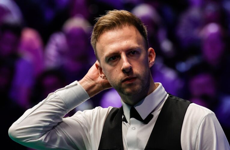 Judd Trump switches to right-handed for bad miss in shock loss to Zhang Anda at Scottish Open – ‘His hand was shaking!’