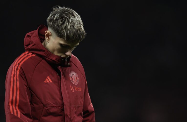 Paul Scholes says Manchester United’s blunt attack a ‘big concern’ following UEFA Champions League loss to Bayern Munich