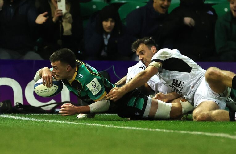Champions Cup: Northampton Saints snatch thrilling late victory over 13-man Toulon, Glasgow Warriors edge Bayonne