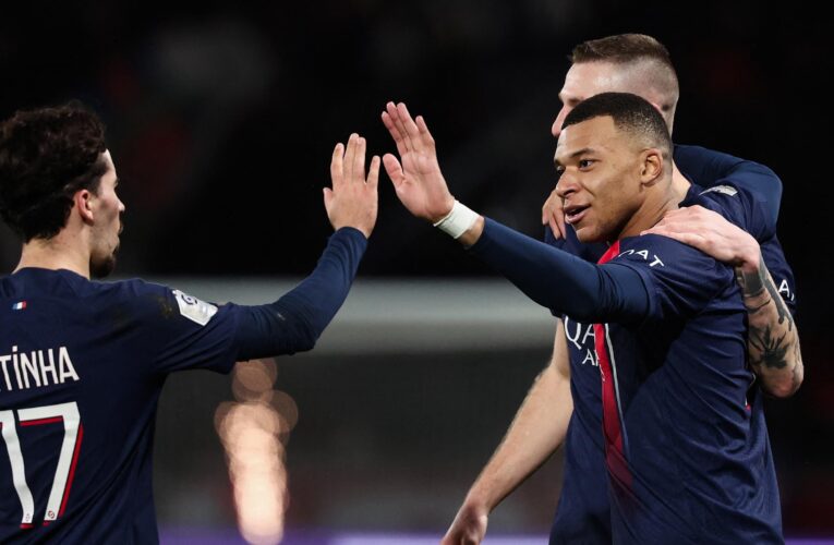 Paris Saint-Germain 3-1 Metz: Kylian Mbappe celebrates 25th birthday with fine double in Ligue 1 win