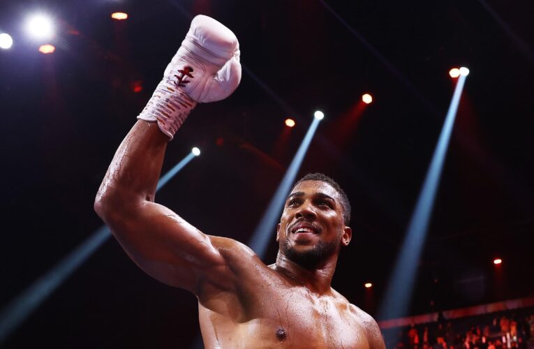 Hearn: ‘Unbeatable’ Joshua heading into ‘massive’ 2024 as world’s best