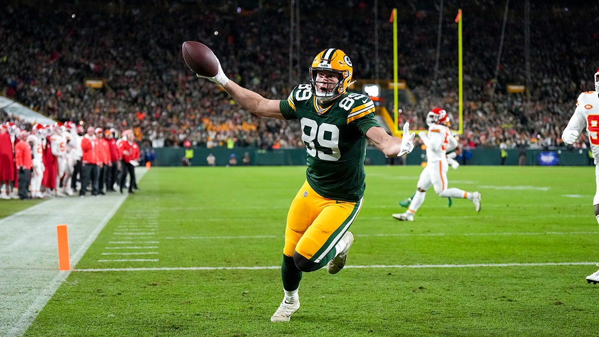 Ben Sims celebrates touchdown