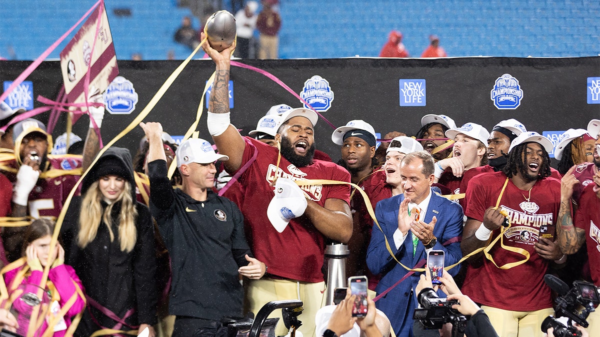 Florida State Seminoles celebrate the ACC title