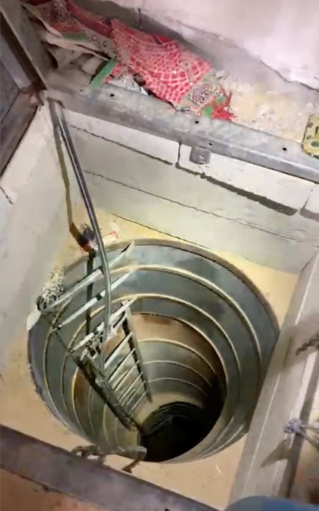 Hole with ladder down it leading to Hamas tunnel 