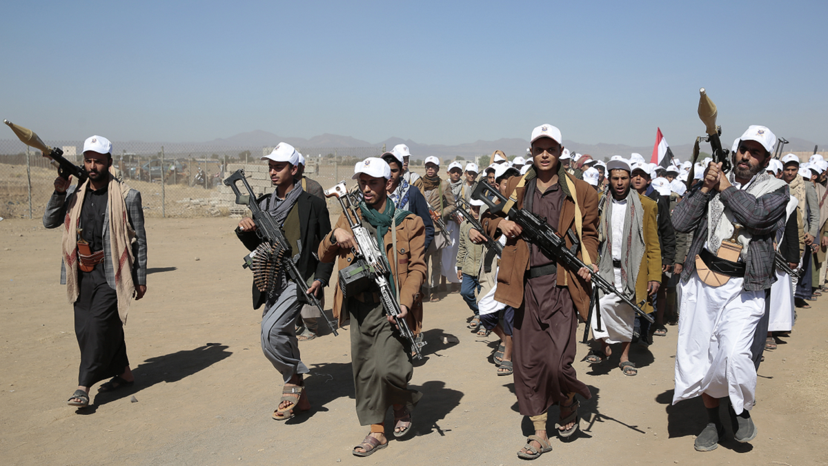 Houthi fighters