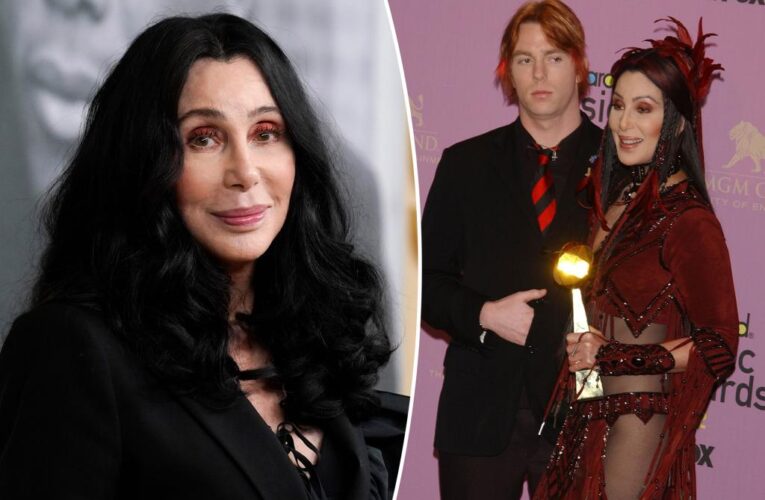 Cher claims son Elijah Blue is missing, will buy drugs with money