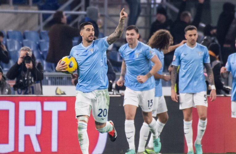 Three players sent off as Lazio beat Roma to reach Coppa Italia quarter-final