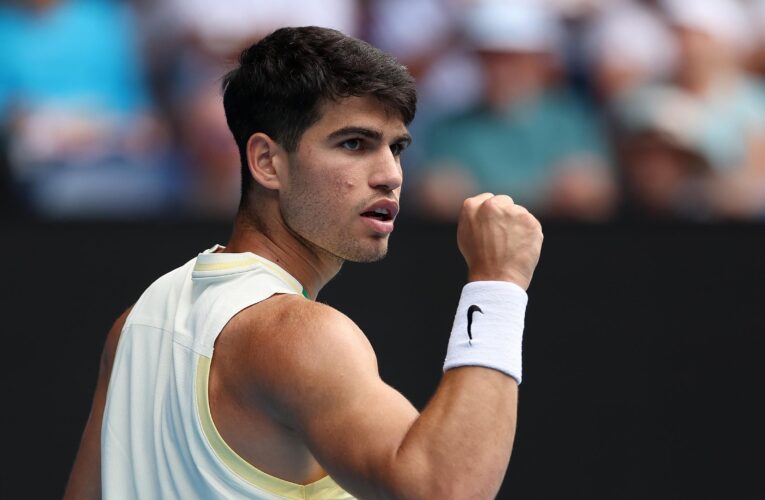 Carlos Alcaraz makes Australian Open last 16 for first time after Shang Juncheng retires injured