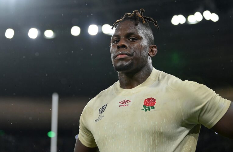 Itoje commits to England until at least 2027, says stepping away would 'eat me up inside'