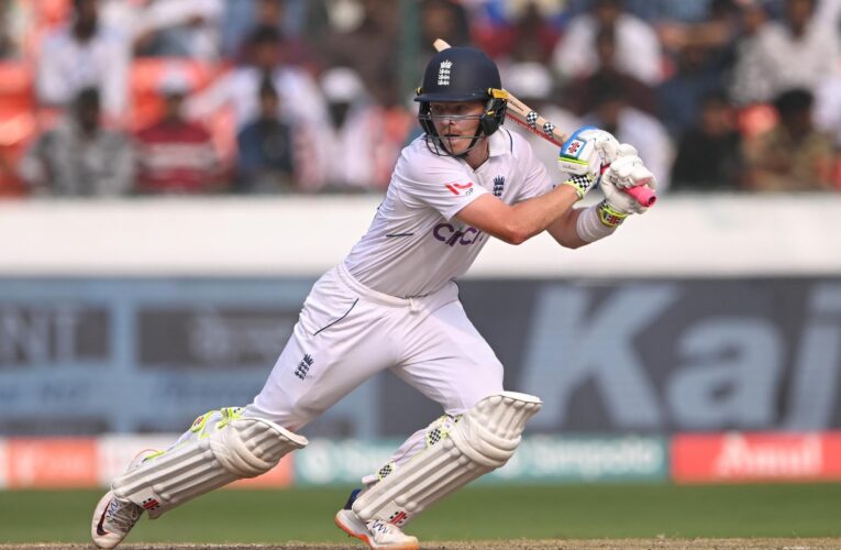 India v England: First Test, Day Four LIVE – England look to extend lead