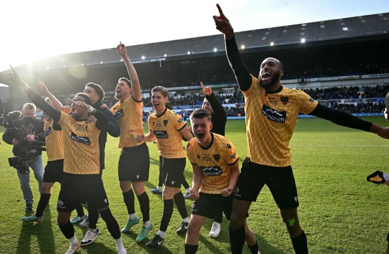FA Cup: Maidstone United of the National League South beat Championship side Ipswich 2-1 to reach fifth round