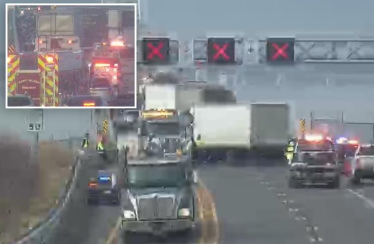 13 injured in 43-vehicle crash in thick fog on Chesapeake Bay Bridge