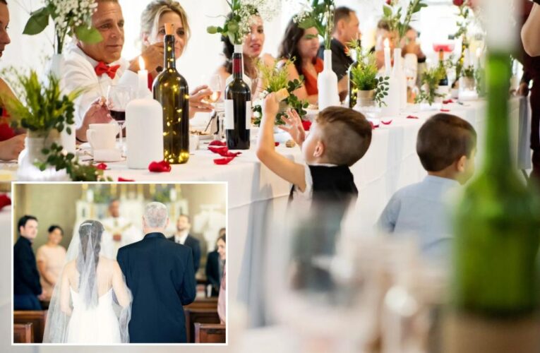 Parent who brought entire family to wedding is defended by etiquette expert: ‘Nothing wrong with that’