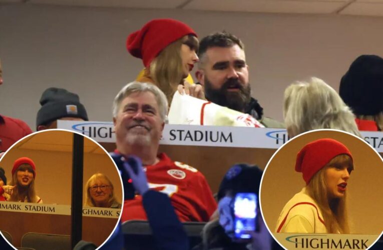 Taylor Swift watching Chiefs-Bills game with Travis Kelce’s family